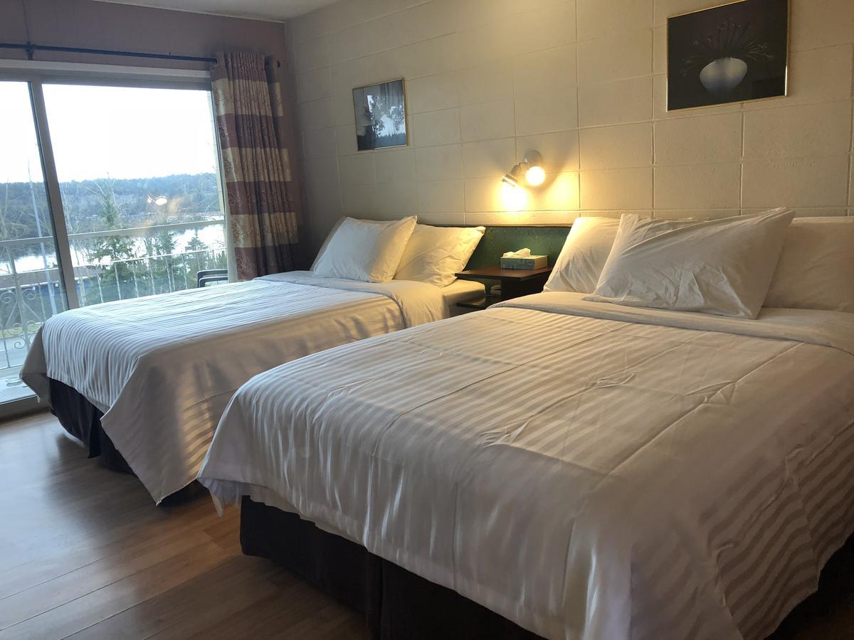 Holiday House Motel เลดีสมิธ ภายนอก รูปภาพ