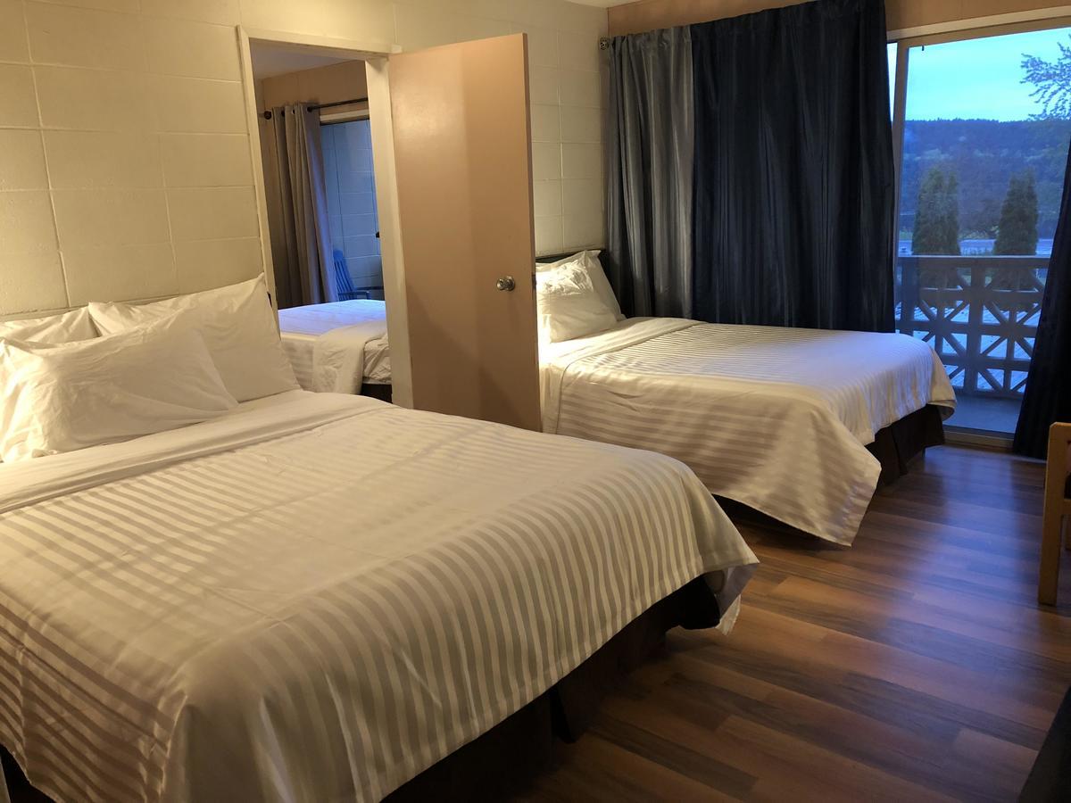 Holiday House Motel เลดีสมิธ ภายนอก รูปภาพ